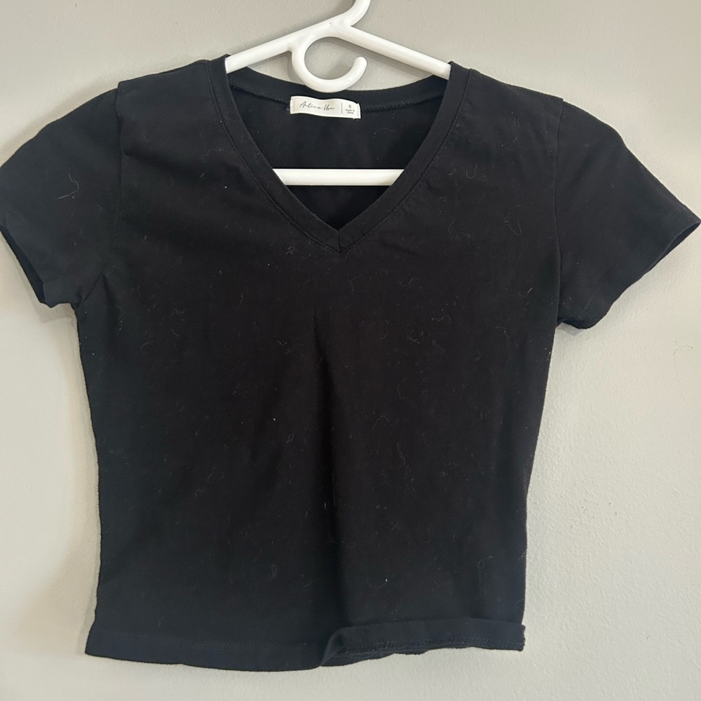 Black V-Neck Crop Top